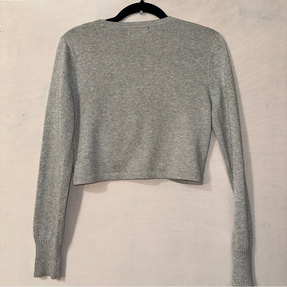 Wanko Gray Knit Shrug with Beaded V-Neck (S/M) - Picture 6 of 12